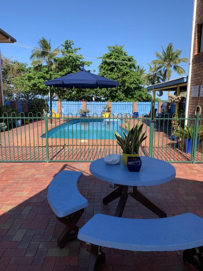 แซนด์ไพเพอร์ โมเทล Hotel Grasstree Beach ภายนอก รูปภาพ